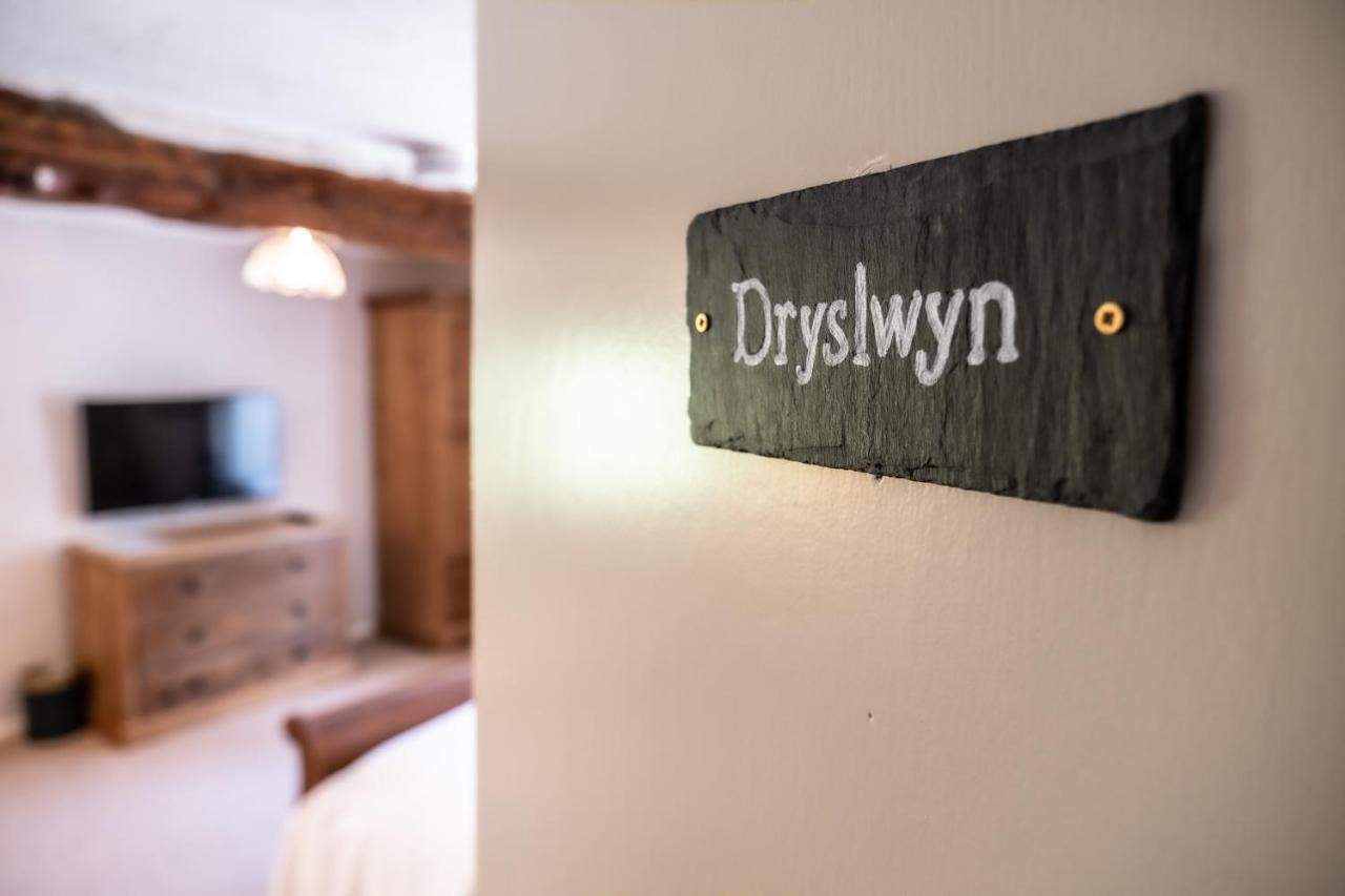 Ty Mawr Country Hotel & Restaurant Carmarthen Exteriér fotografie