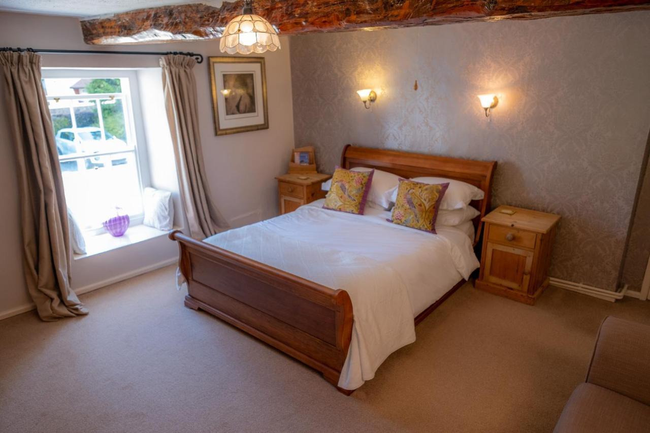 Ty Mawr Country Hotel & Restaurant Carmarthen Exteriér fotografie