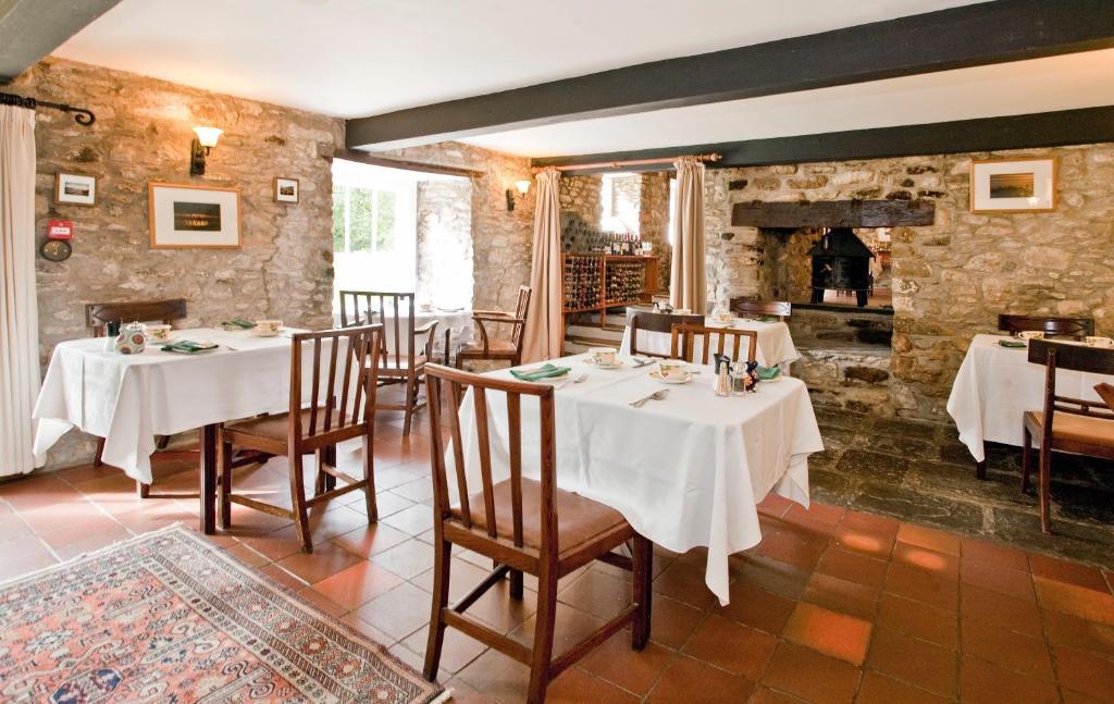 Ty Mawr Country Hotel & Restaurant Carmarthen Exteriér fotografie