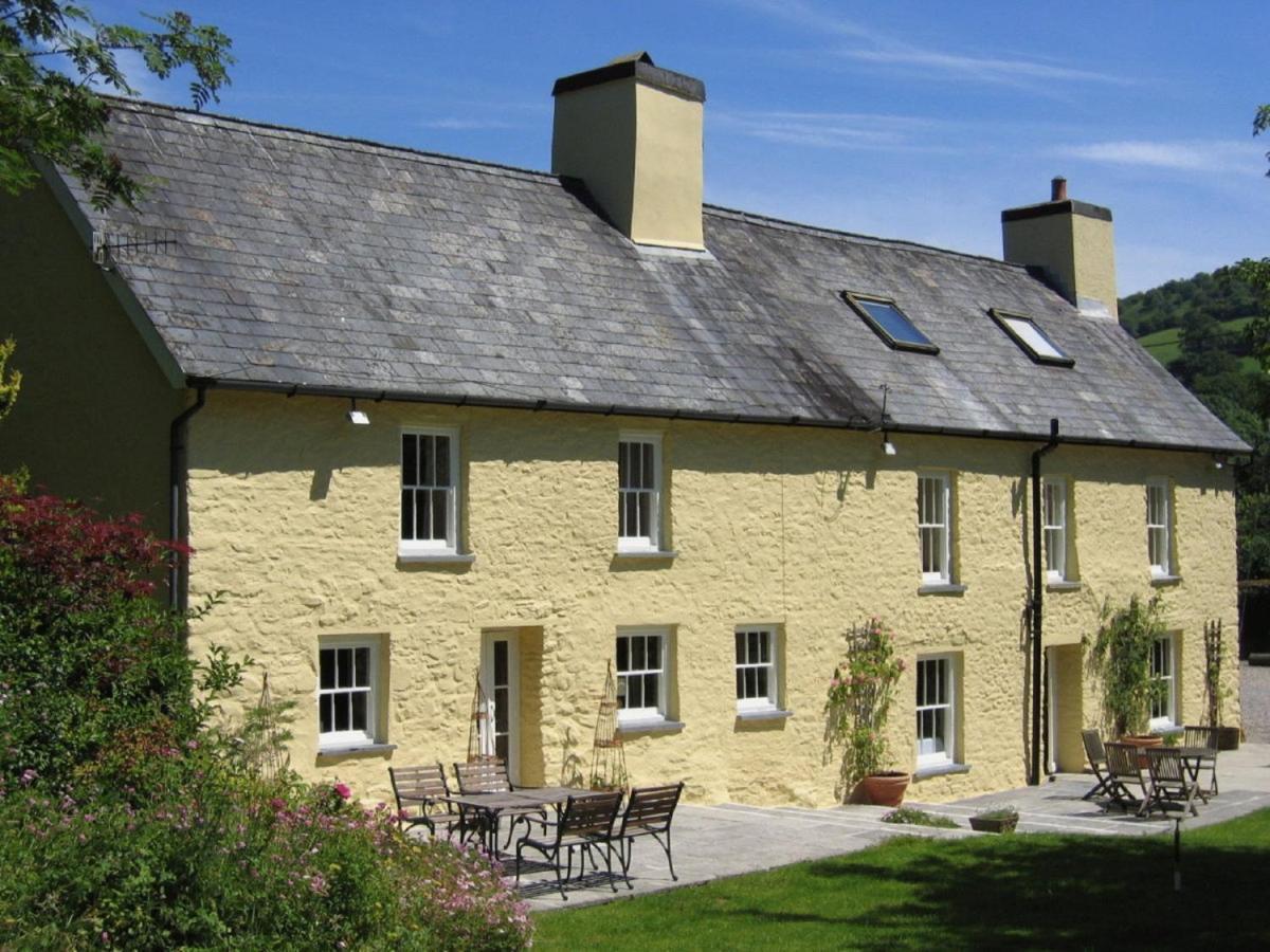 Ty Mawr Country Hotel & Restaurant Carmarthen Exteriér fotografie